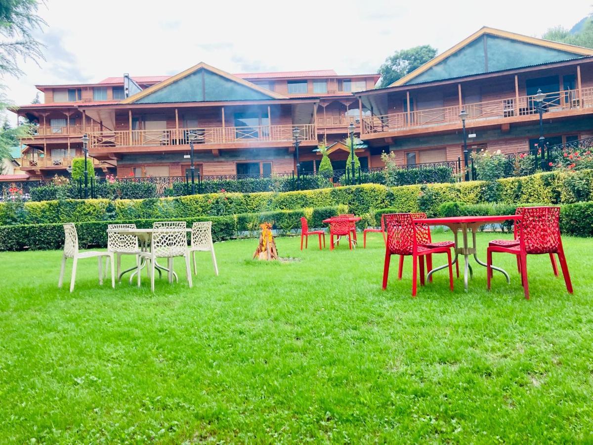 Snow Palm Resort, Manali Bagian luar foto