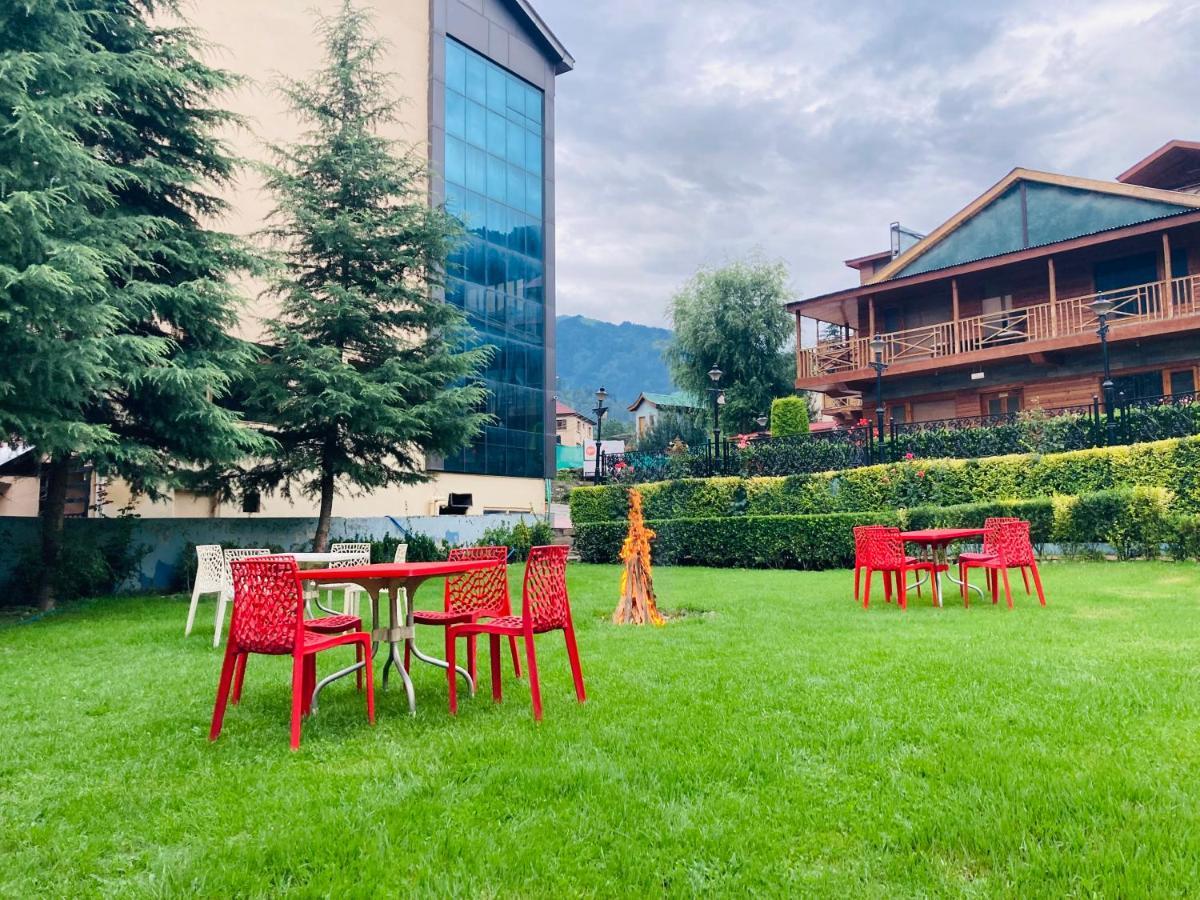 Snow Palm Resort, Manali Bagian luar foto