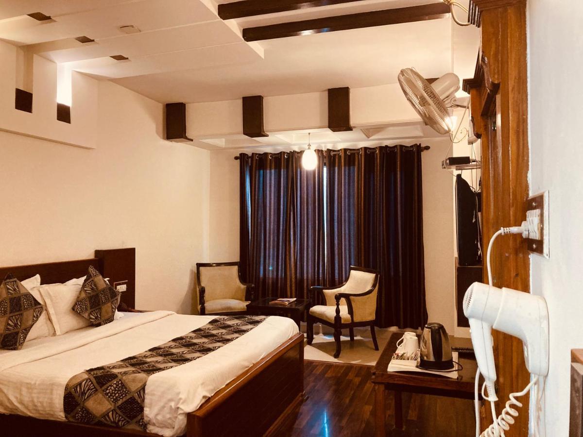 Snow Palm Resort, Manali Bagian luar foto